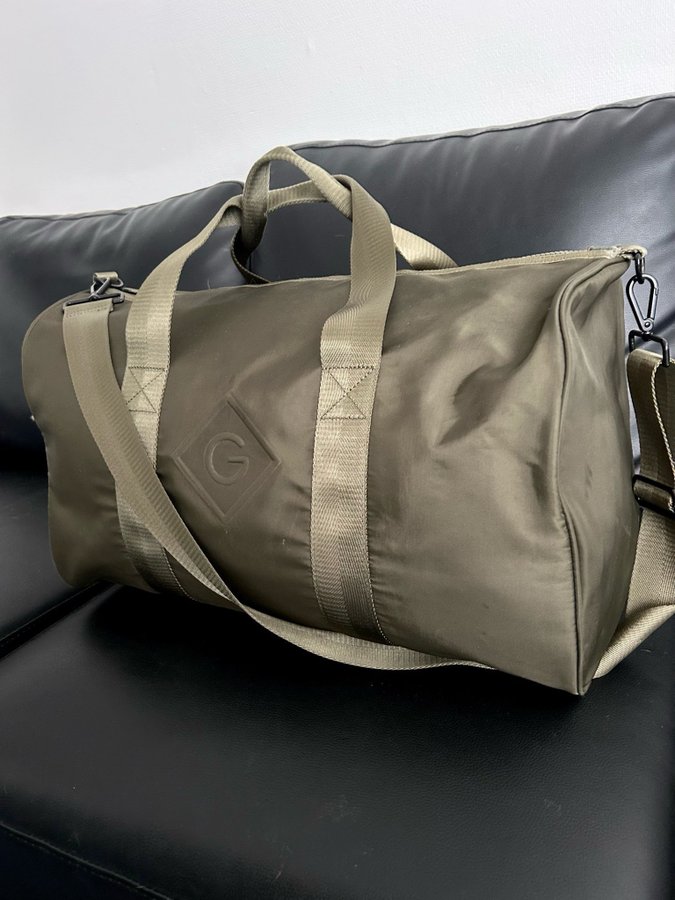 GANT weekend bag / duffel bag / resväska / träningsväska