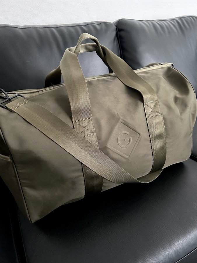 GANT weekend bag / duffel bag / resväska / träningsväska