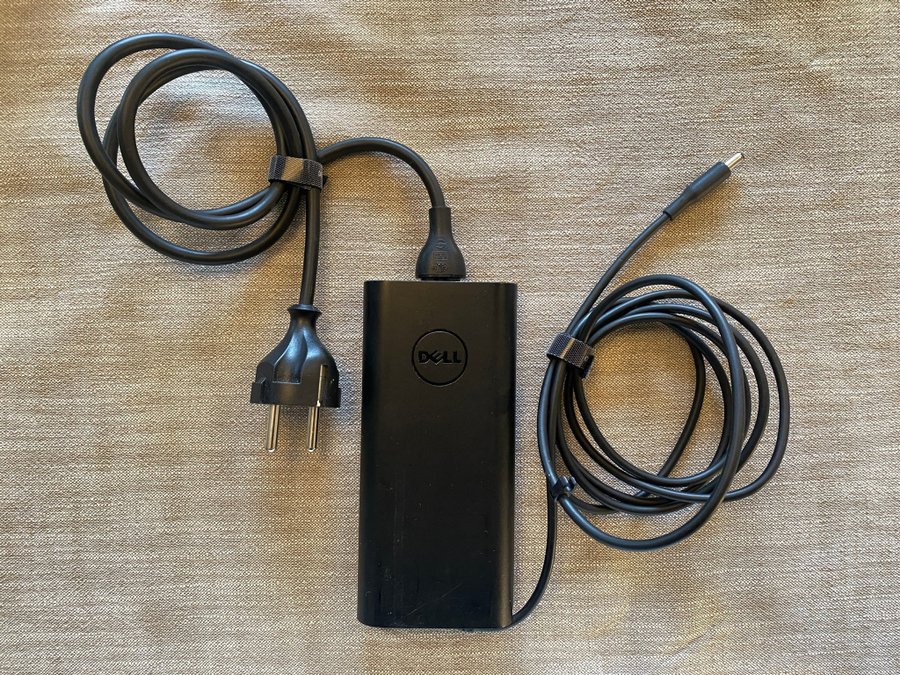 Dell 130W AC Adapter Original