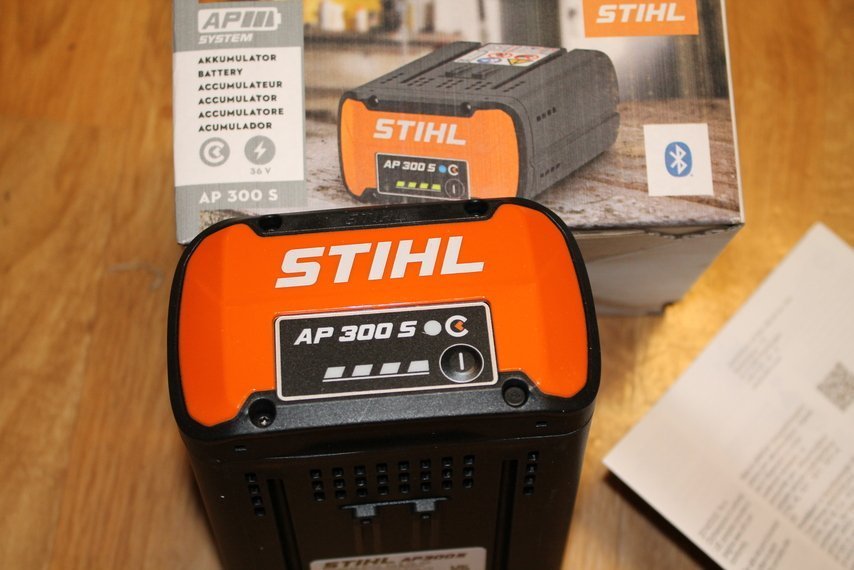 Stihl AP 300 S batteri NYTT