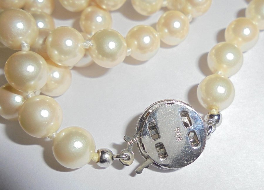 pärlor Mallorca pärlor med silverlås 50-tal