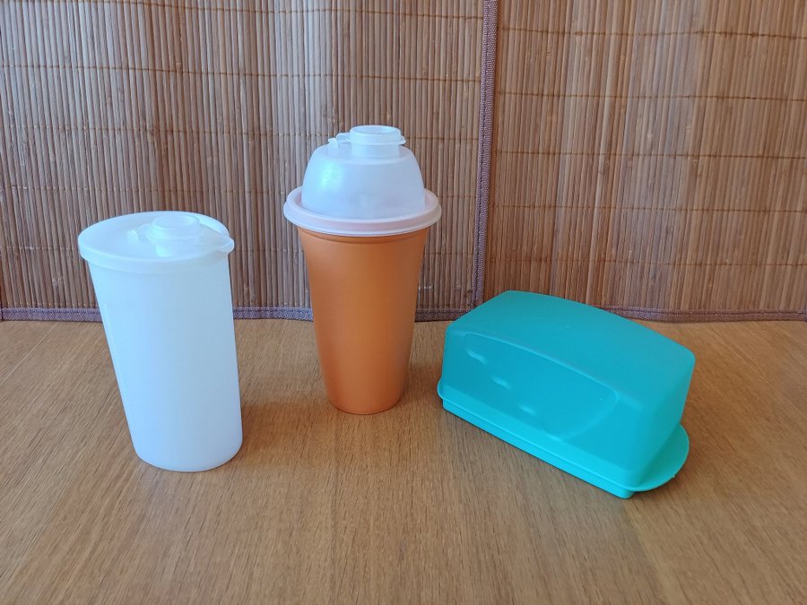 3 st Tupperware shaker smörask pipkanna