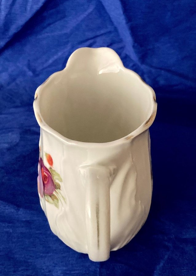 Fin liten porslinskanna från PALT  Czecho-Sovakia porcelain