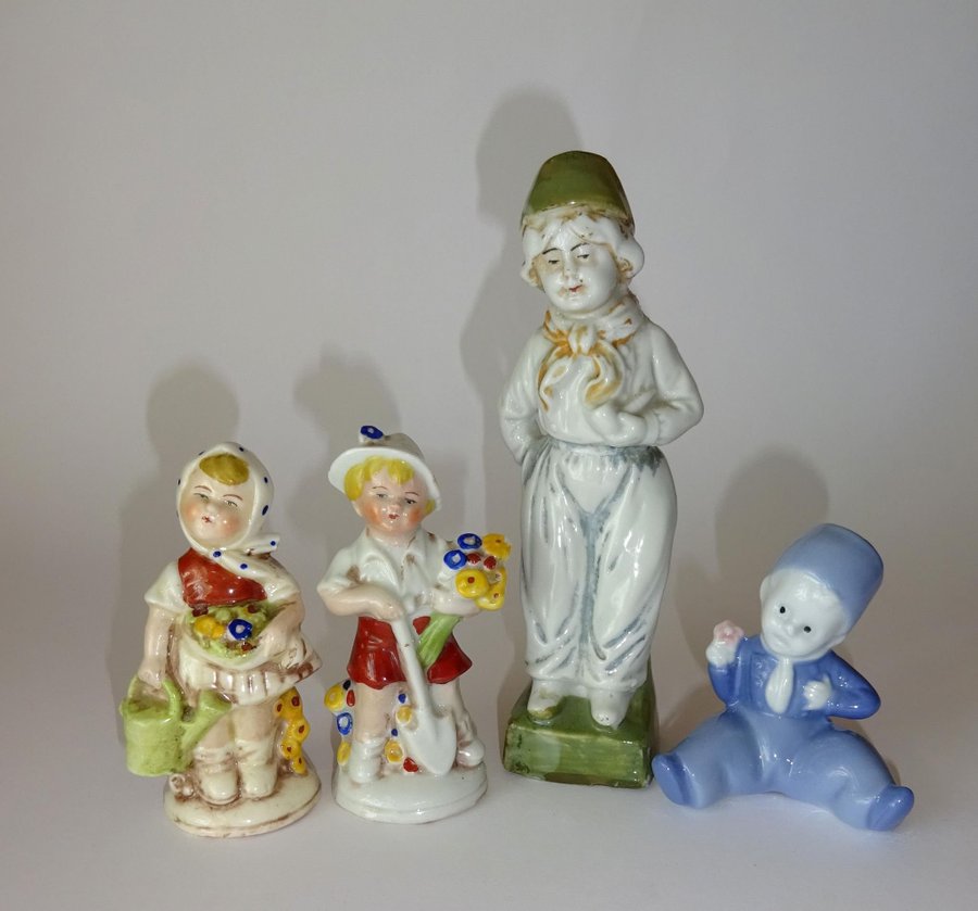 4 äldre figuriner