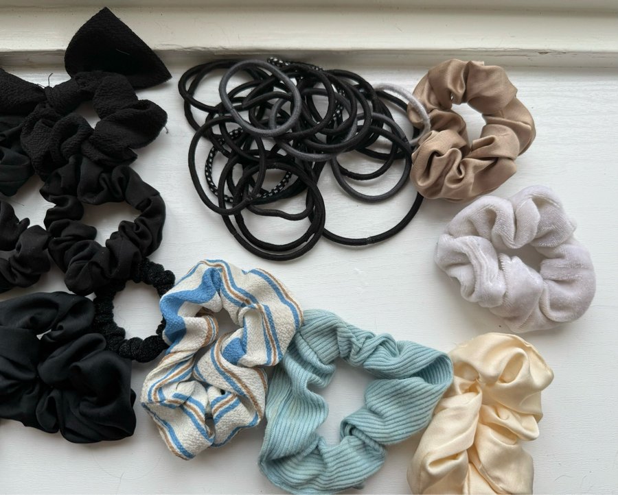 Hårband, tofsar  scrunchie