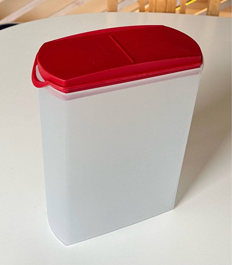 Tupperware SPACEMAKER 2,2 l rött lock