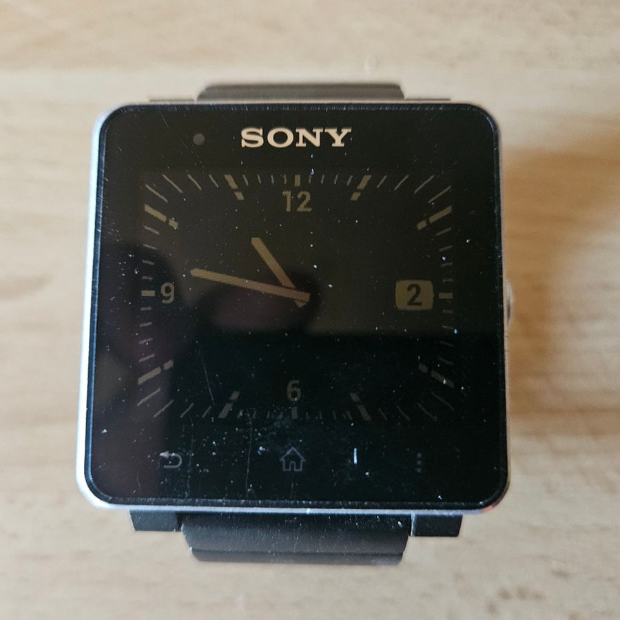 "Vintage" Sony Smartwatch 2 SW2