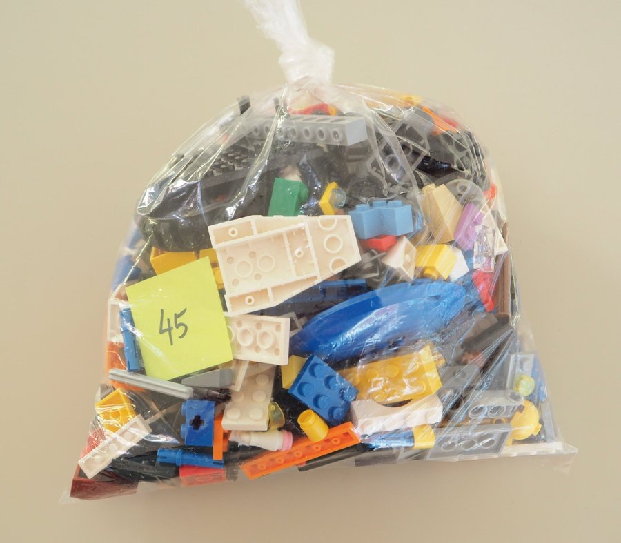 LEGO blandade delar 400 g (påse 45)