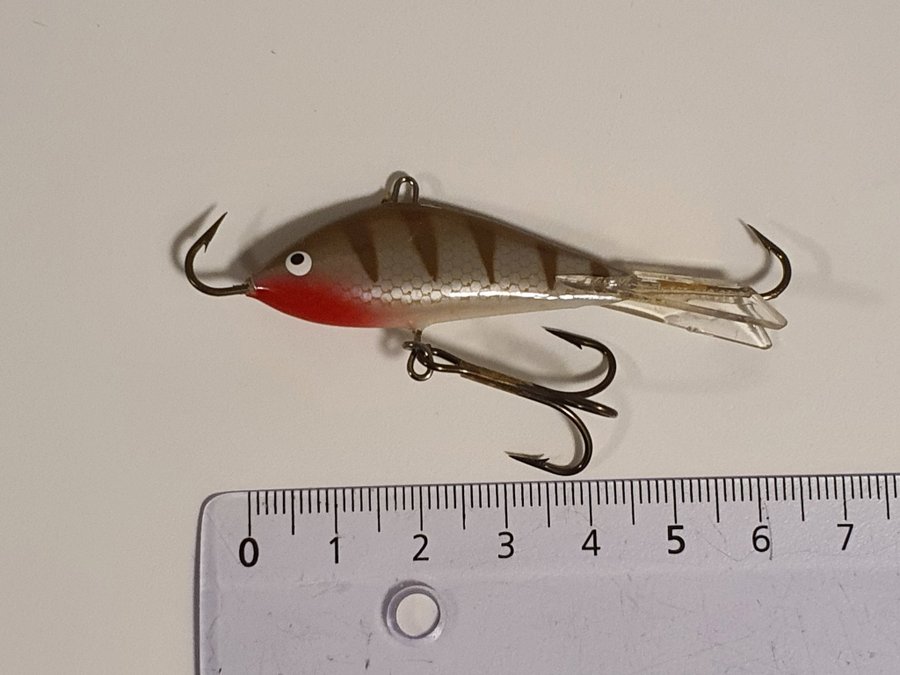 Balanspirk Nils Master Jigging Shad 6 cm 25g. Handmade in Finland. Pirk pirkar