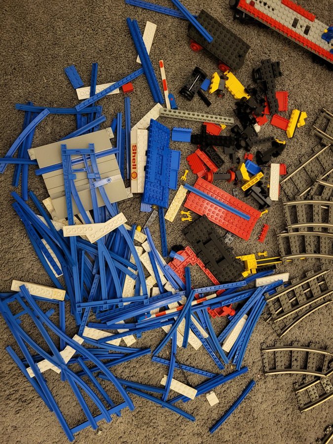 Lego Tågset med Lok, Vagn och Spår 1,7kilo