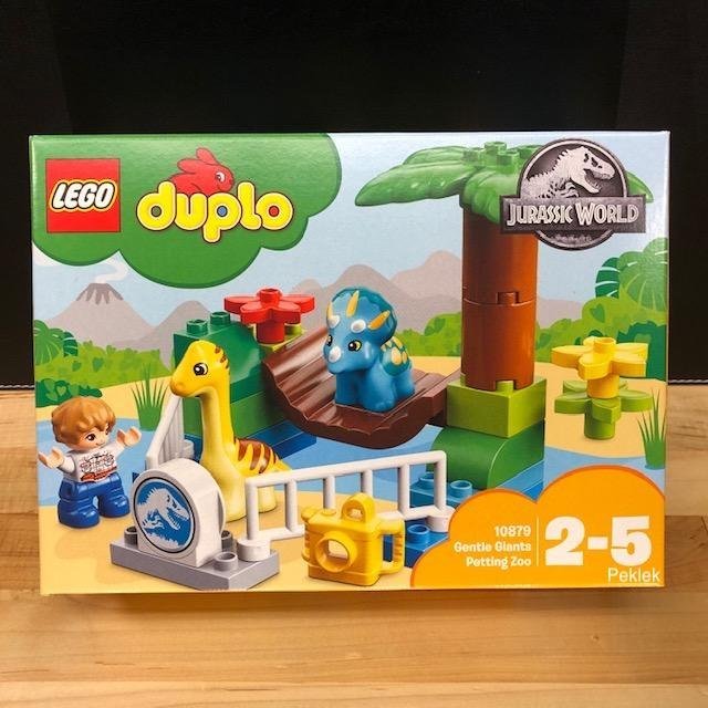 LEGO Duplo /Jurassic World 10879 "Barnzoo - snälla jättar" - från 2018 oöppnad!