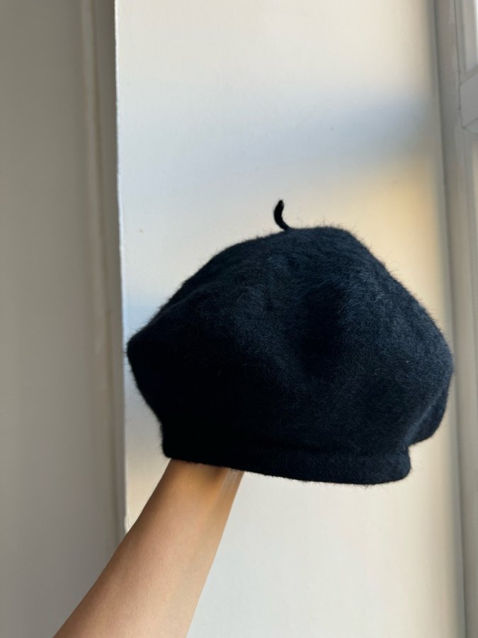 Kangol angora black berret - size xs s