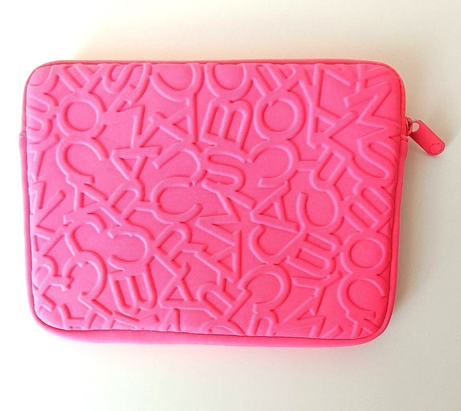 Marc by Marc Jacobs Fodral för surfplatta (Tablet Case)