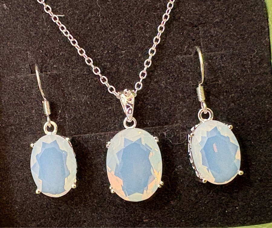 White opalite silver 925 necklace and earrings set- jewelry - stone queen