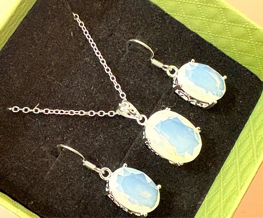 White opalite silver 925 necklace and earrings set- jewelry - stone queen