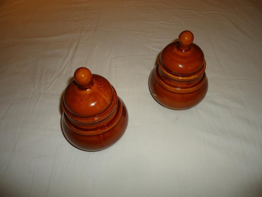 Porslin keramik socker skålar med lock Kathrin GDR Öst Tyskland DDR 025 liter