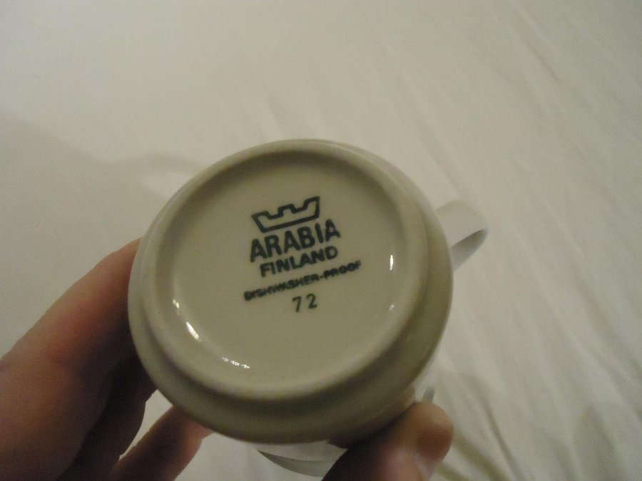 Arabia Finland Fennica porslins kaffe koppar 75 x 7 cm modell 72