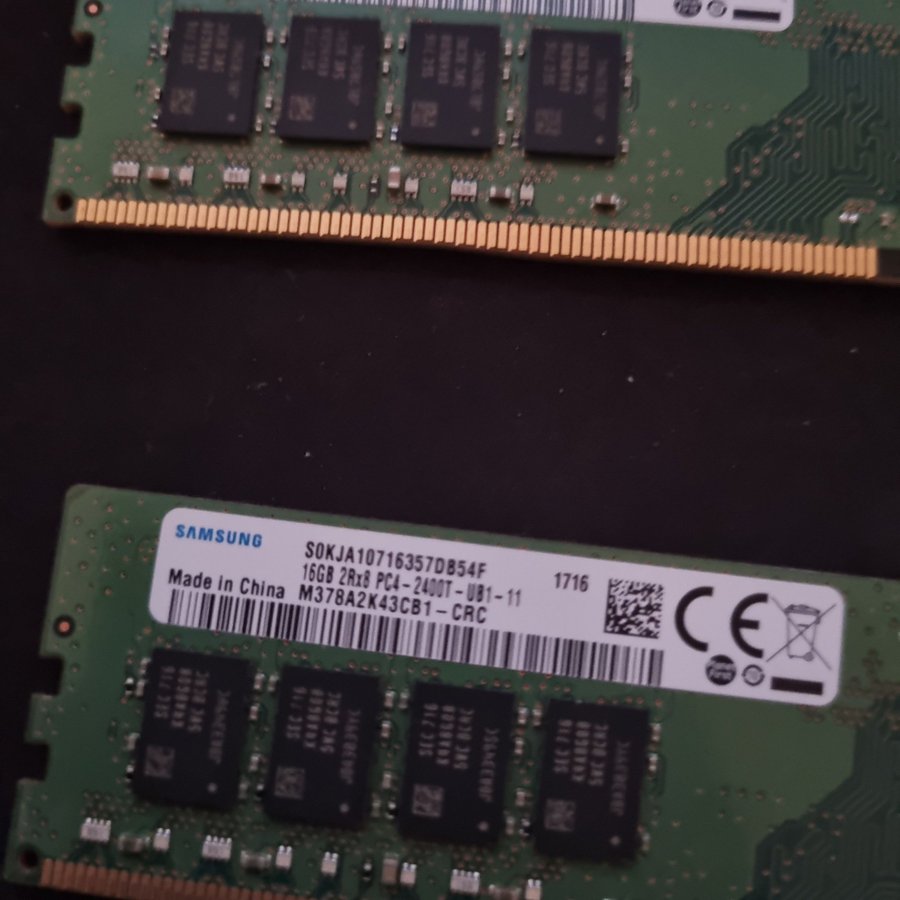 2x 16GB 2400 DDR4 RAM samsung