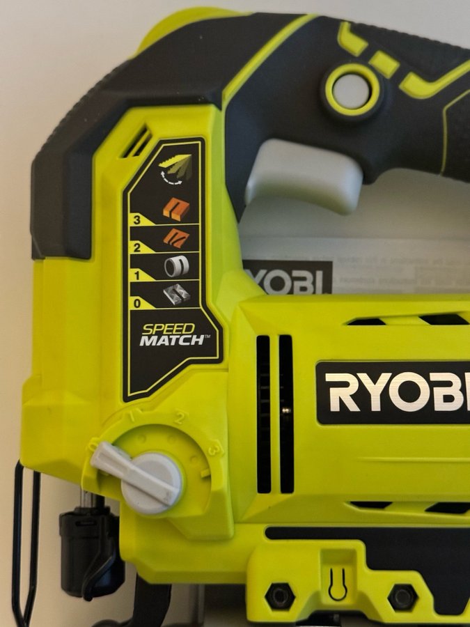 Ryobi Sticksåg