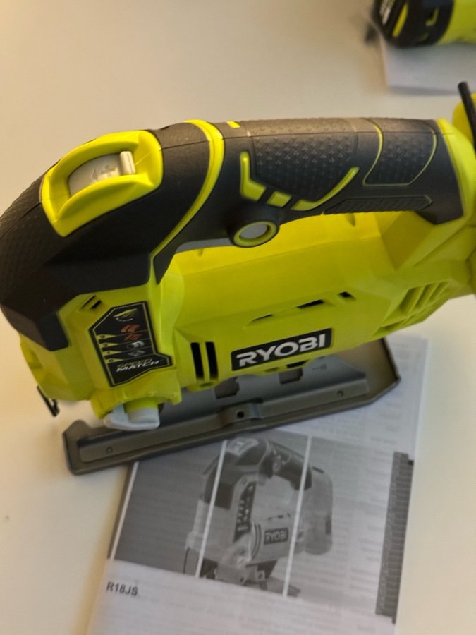 Ryobi Sticksåg