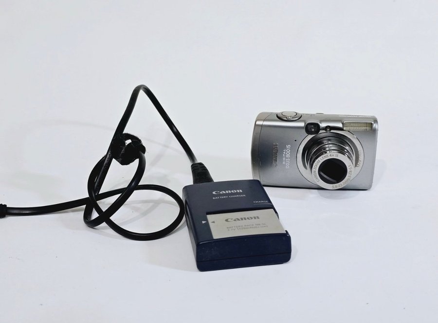 Canon IXUS 800 IS