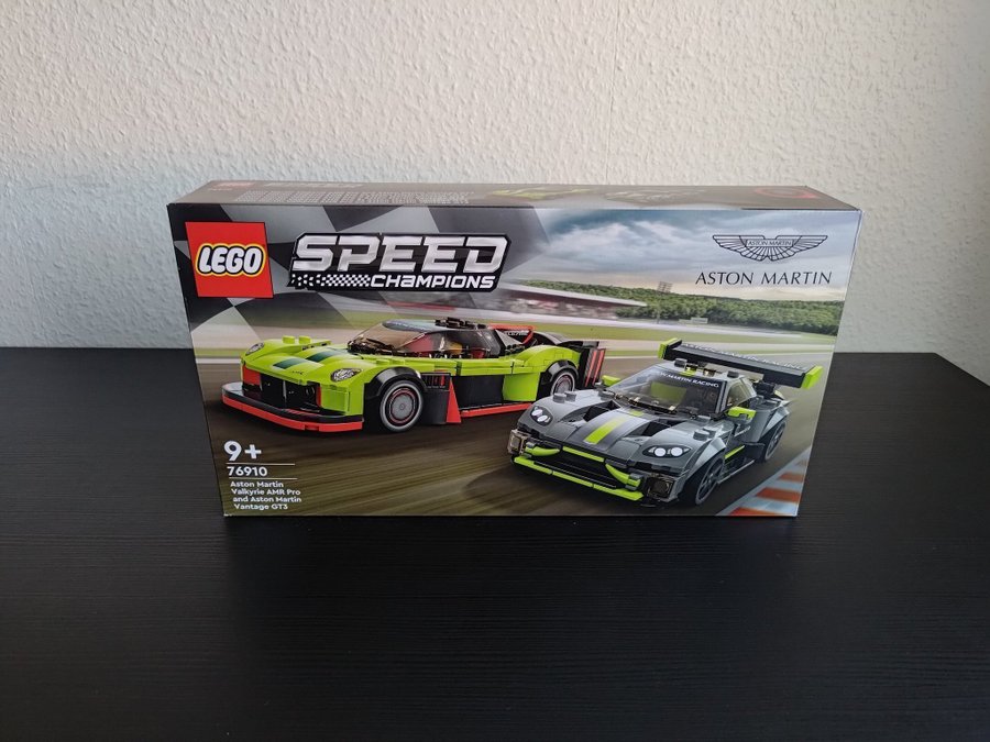 LEGO 76910 Aston Martin Valkyrie AMR Pro och Vantage GT3 *OÖPPNAD*