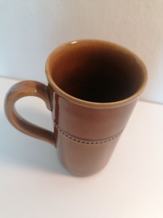 Höganäs Keramik Mugg Pärlband Brun Toppskick H:13,5 D:7,5cm