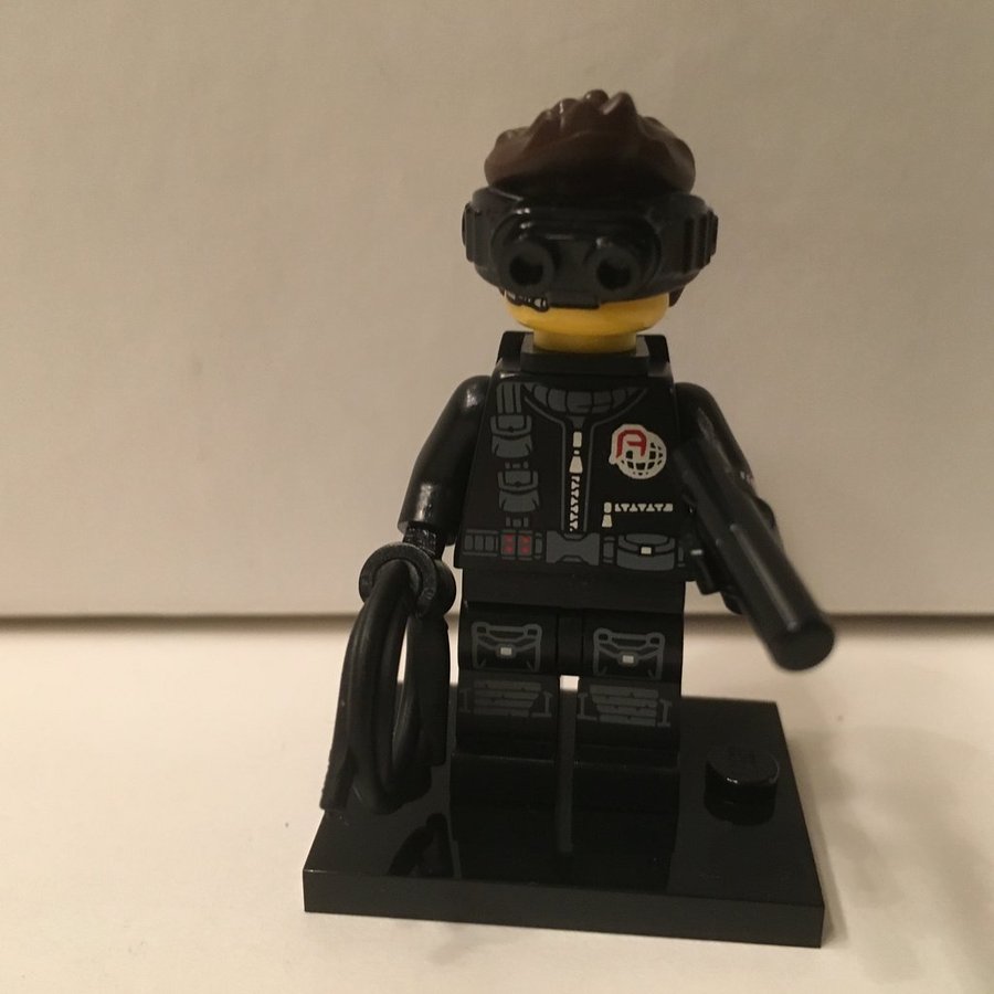 LEGO - Spion - Minifigur från serie 16