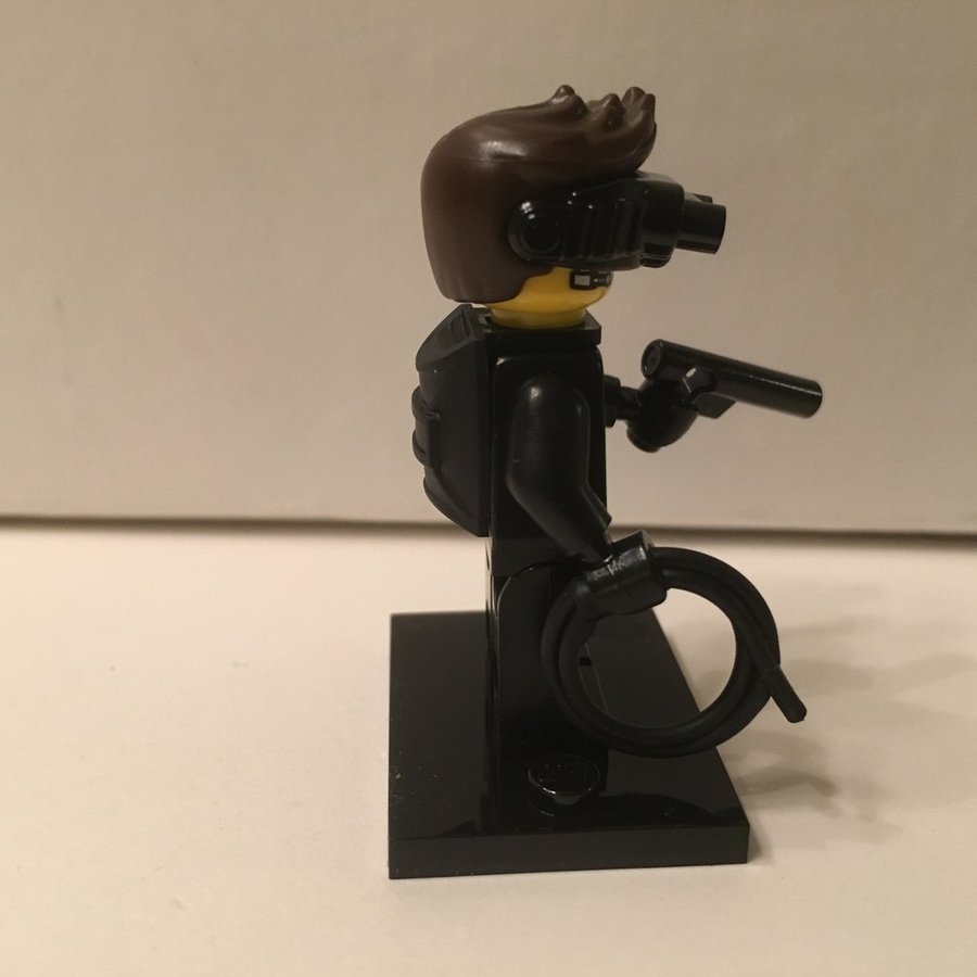 LEGO - Spion - Minifigur från serie 16