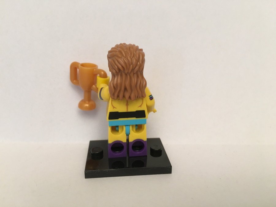 LEGO - BROTTNINGSMÄSTARE - Minifigur från serie 15