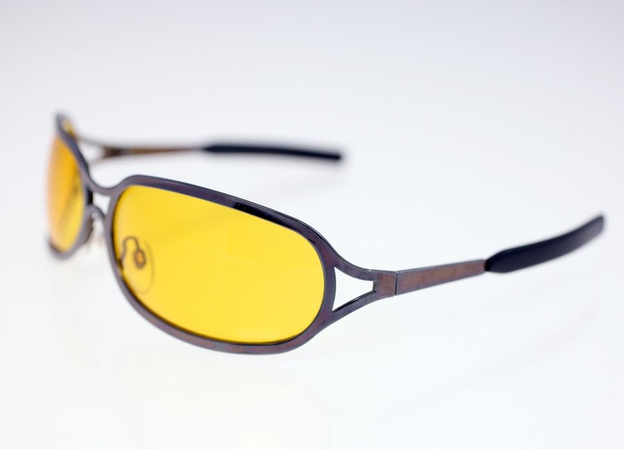 Vintage mens wraparound sunglasses with yellow lenses-circa 1990s-Weight 42g