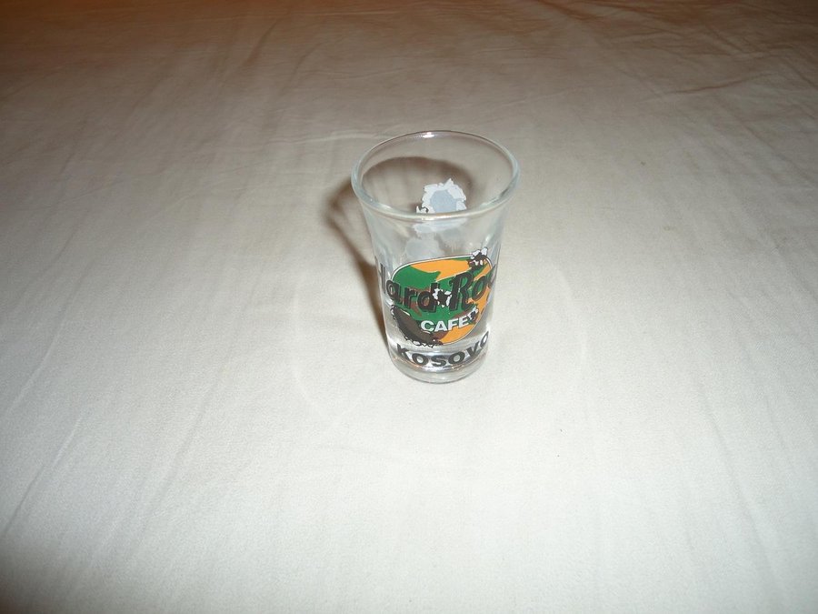 Hard Rock Cafe Kosovo sprit vodka shot glas