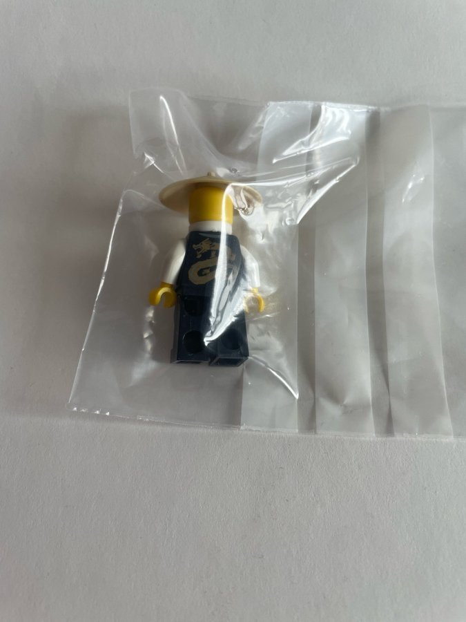 LEGO Minifigur - Sensei Wu Gold Symbols