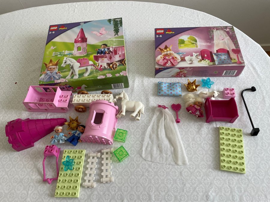 Lego Duplo 4821 Prinsessans slott  4822 Prinsessans sovrum