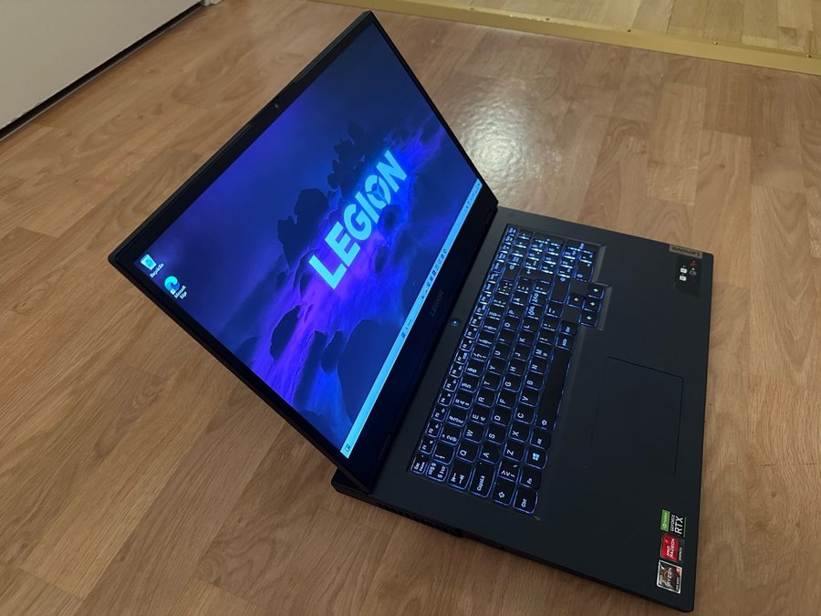 Lenovo Legion 5 - 17”, Ryzen 5, 16GB RAM, RTX 3060, Mycket Gott Skick!