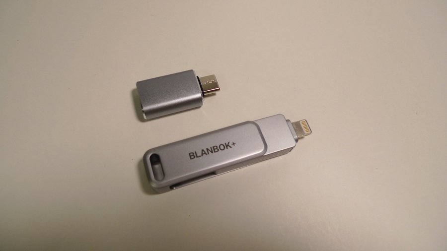 BID! BLANBOK+ MFI Certified Memory Stick 128G USB Flash Drive for iPhone!