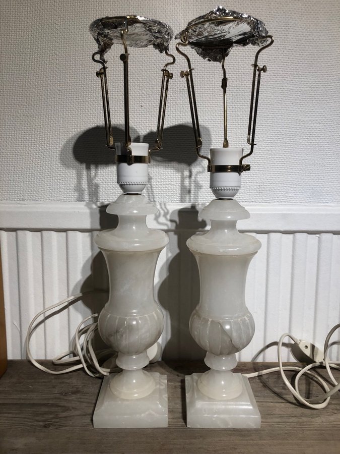 Paret retro lampfötter i alabaster made in Italy bordslampa 60/70-tal