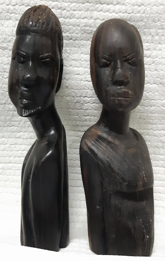 African figures made of wood - handmade