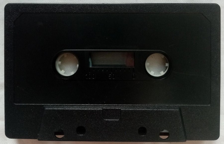 Kikstart (Mastertronic) - Lös Tape - Kassett [Svart] - Commodore 64 / C64 Spel