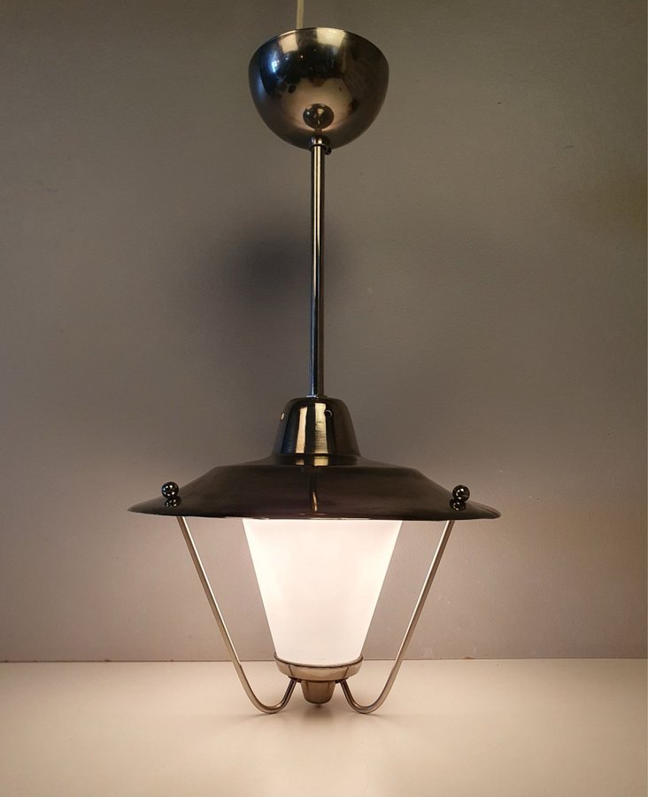 ** Retro taklampa opalglas torparlampa art deco lampa hallampa fönsterlampa