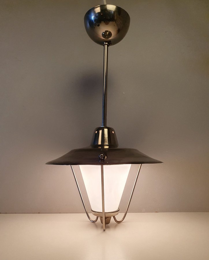 ** Retro taklampa opalglas torparlampa art deco lampa hallampa fönsterlampa