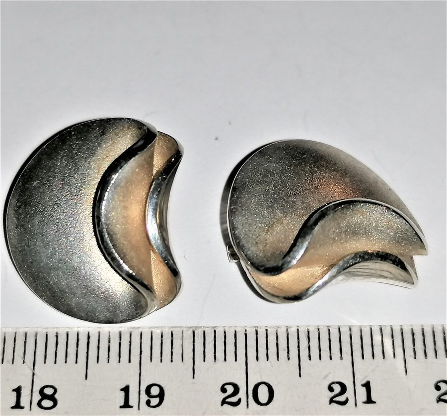 N E FROM Denmark vacker vintage örhängen i silver