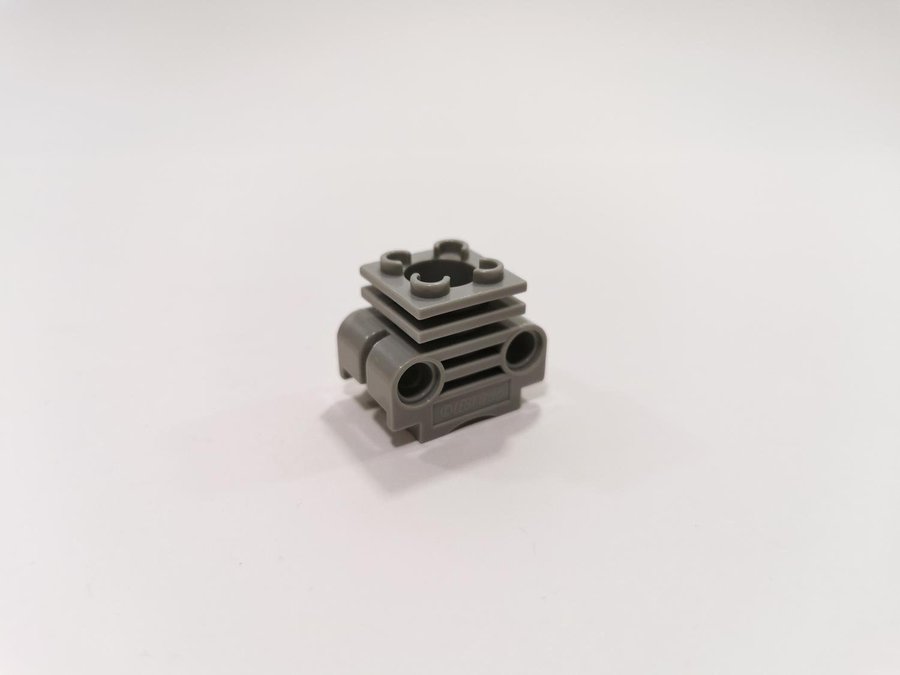 Lego - technic - motor - part 2850a - ljusgrå (bluish)