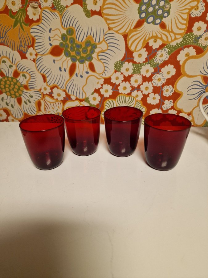 4 fina röda selterglas, Reimyre?