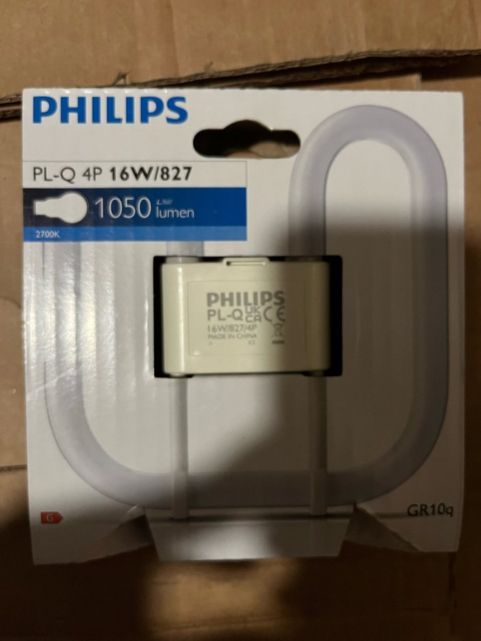 Lysrör Philips PL-Q 4 pin 16w/827 Vit helt nya