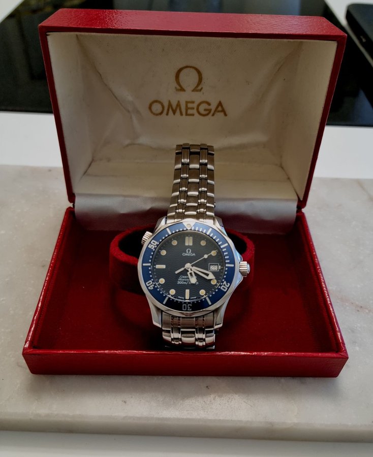 Omega Seamaster Professional Diver 300m 2561.80.00 36mm