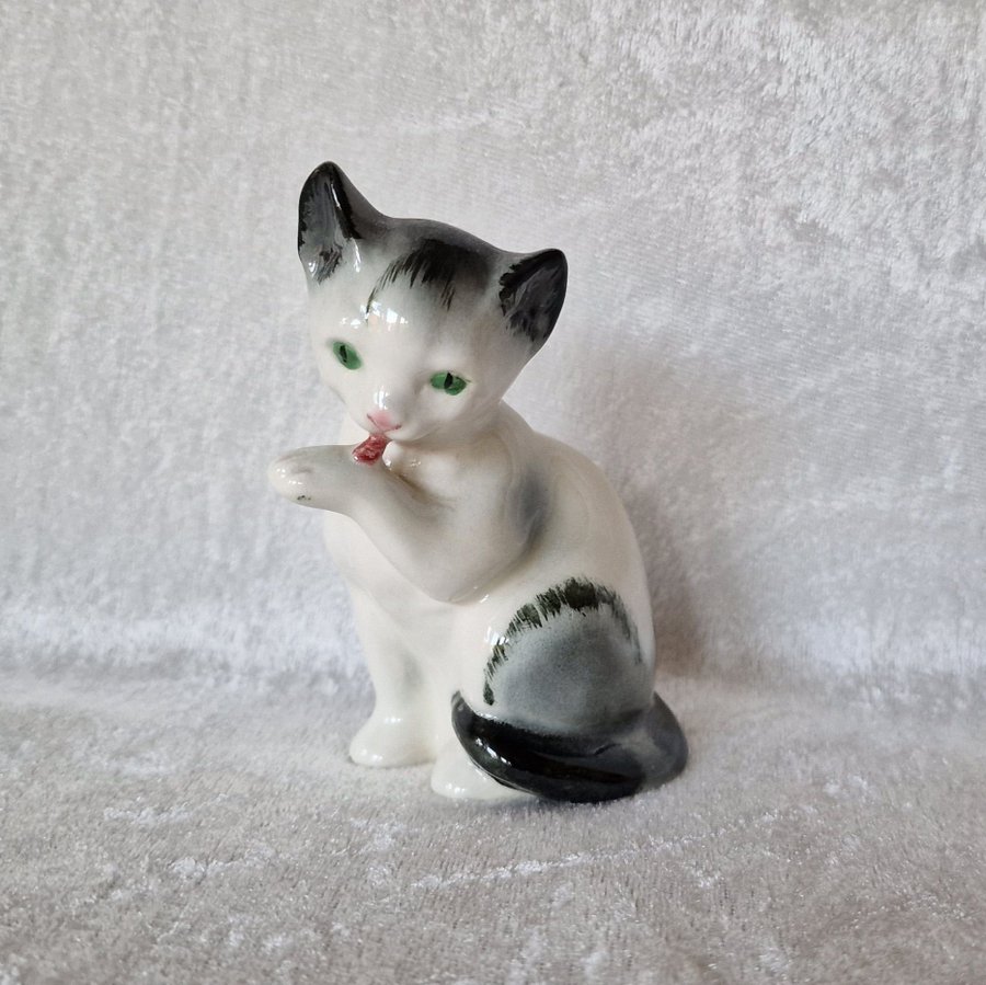 Äldre Katt figur figurin I porslin Goebel