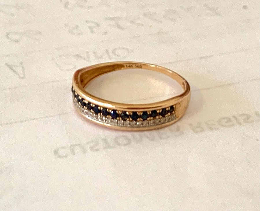 Natuurlijk Saffier en diamanten gouden ring 14k goud