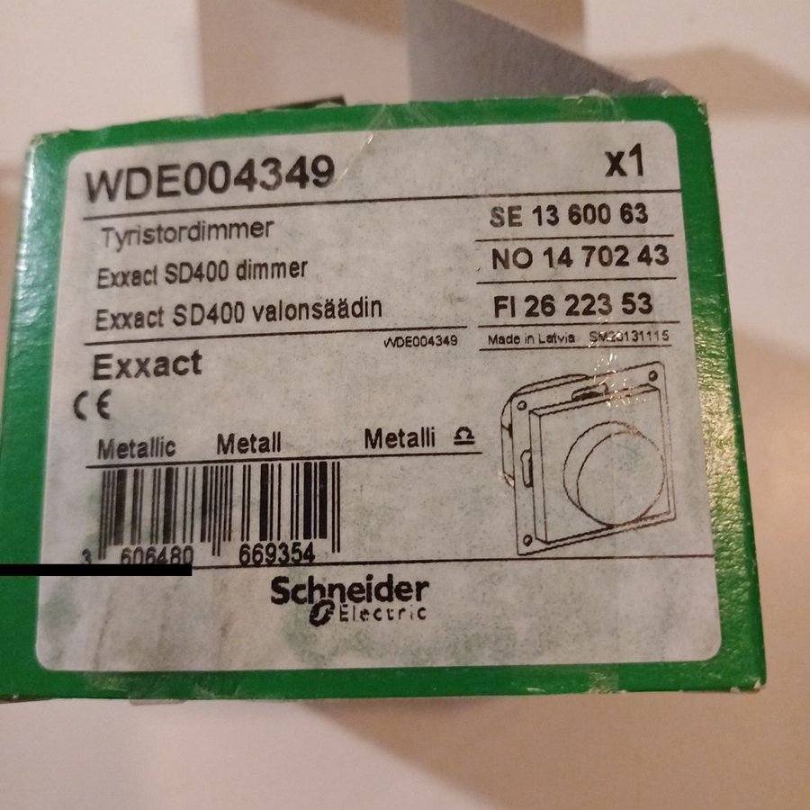 Schneider exxact SD400 dimmer metallic