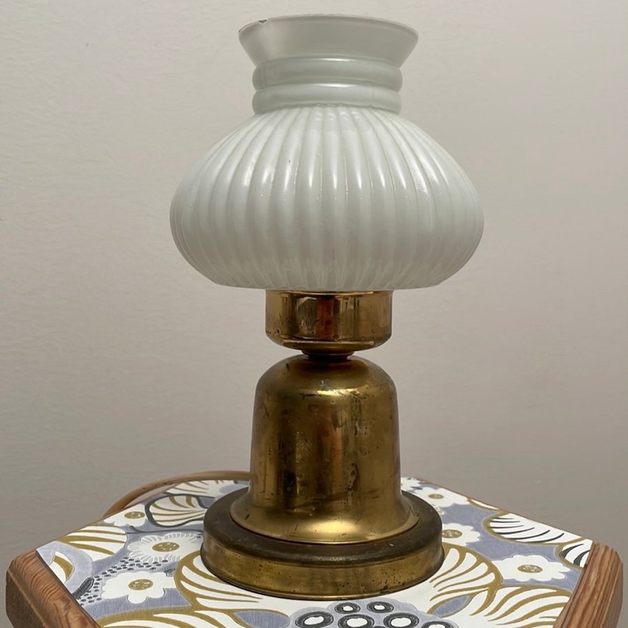 Vintage Mässing Bordslampa Abo Randers Made in Denmark 1900-tal.